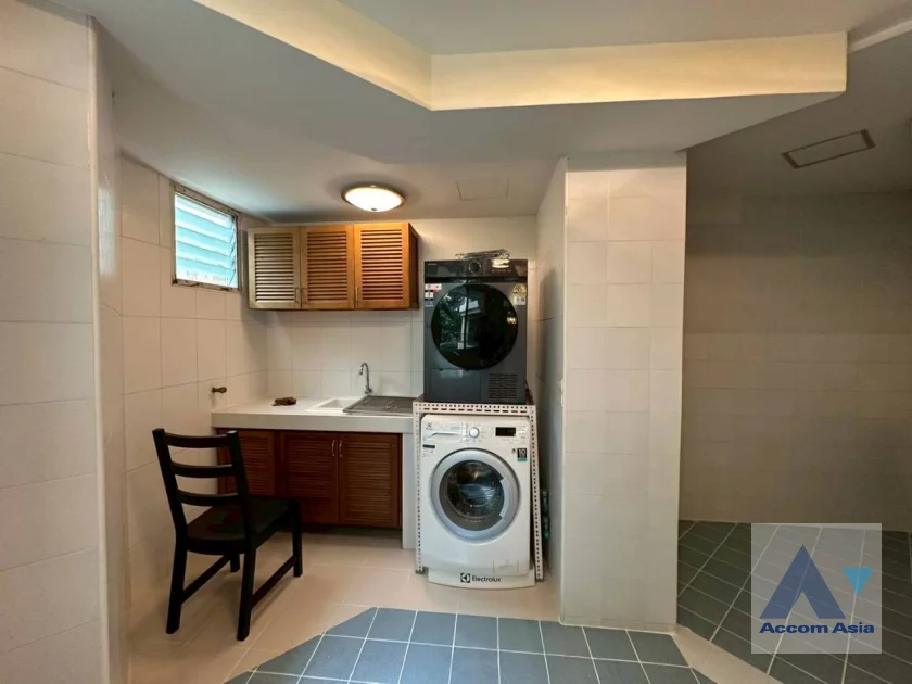 19  2 br Apartment For Rent in Sukhumvit ,Bangkok BTS Phrom Phong at Peaceful Location 3 Mins Walk to Community Malls 1417958