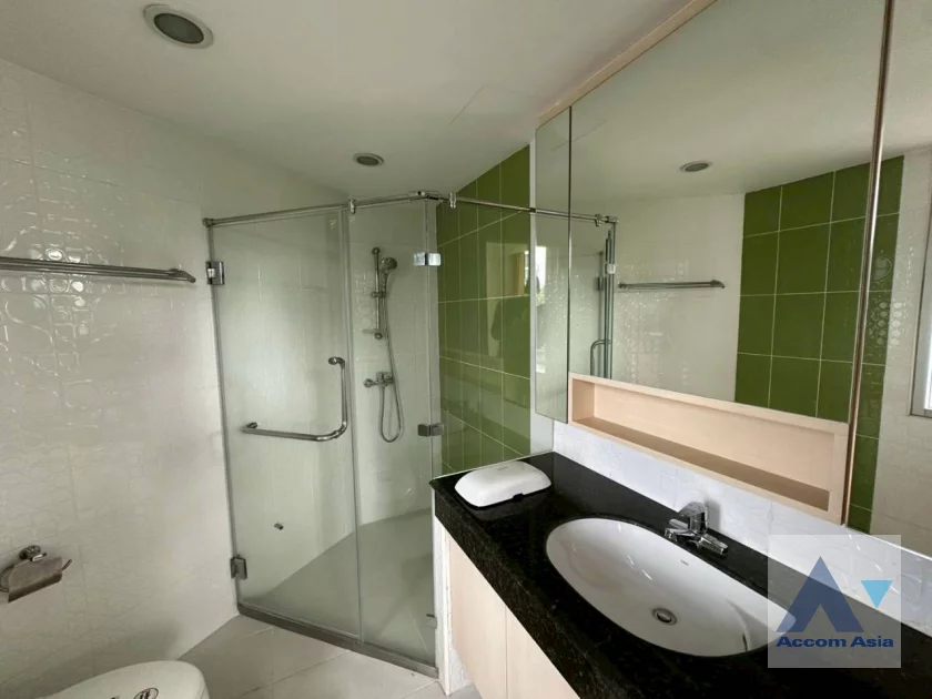 22  3 br Apartment For Rent in Sukhumvit ,Bangkok BTS Phrom Phong at Peaceful Location 3 Mins Walk to Community Malls 1417959