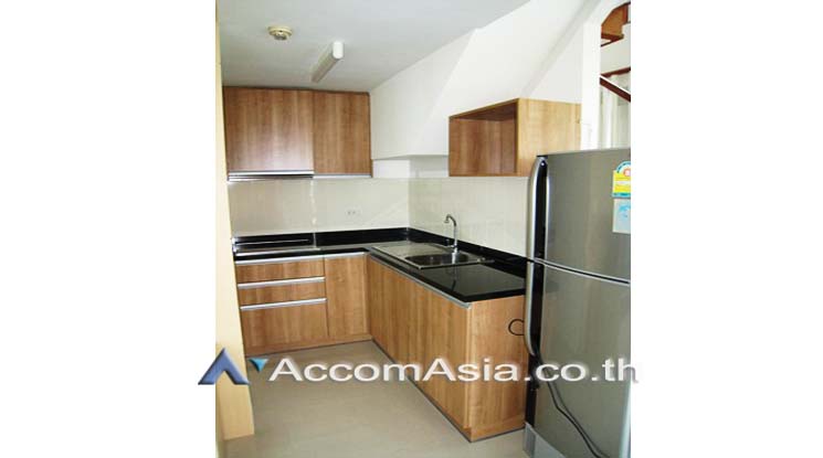 4  2 br Apartment For Rent in Sukhumvit ,Bangkok  at Private and Peaceful 1418008