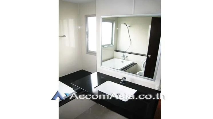 6  2 br Apartment For Rent in Sukhumvit ,Bangkok  at Private and Peaceful 1418008