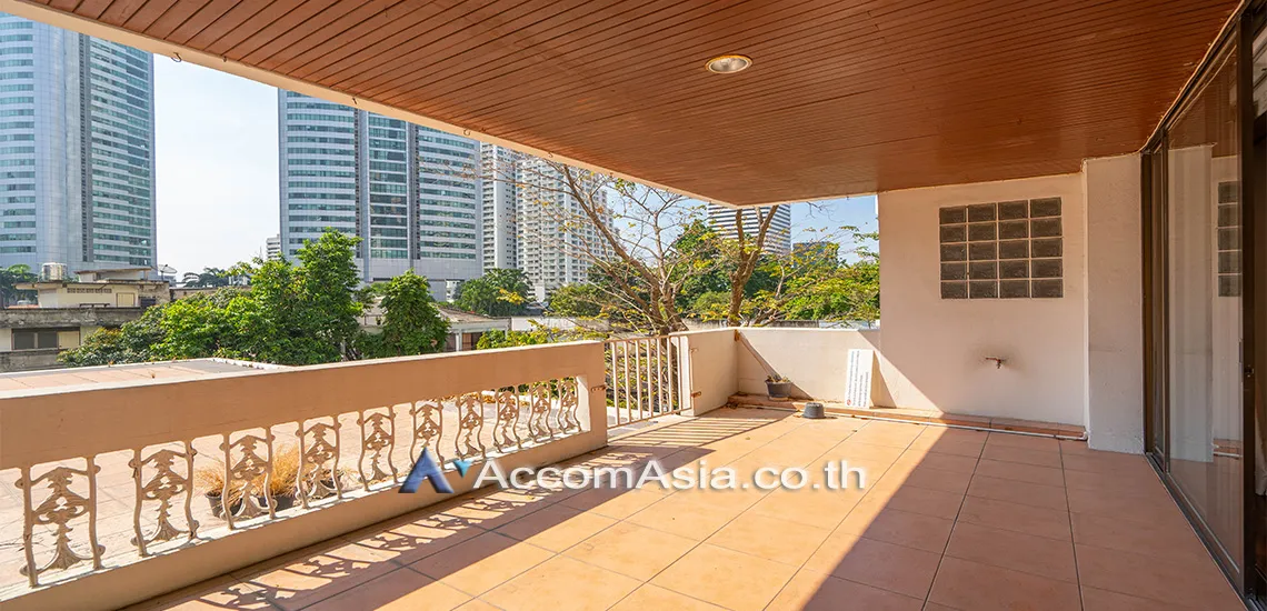 unitBig Balcony, Pet friendly |  3 Bedrooms  Apartment For Rent in Sukhumvit, Bangkok  near MRT Sukhumvit - BTS Asok (1418015)