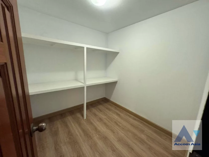 18  3 br Apartment For Rent in Sukhumvit ,Bangkok MRT Sukhumvit - BTS Asok at Peaceful and Pet-Friendly Residence in Asoke 1418015