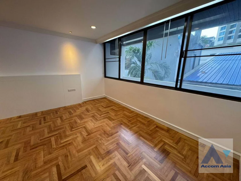 15  3 br Apartment For Rent in Sukhumvit ,Bangkok MRT Sukhumvit - BTS Asok at Peaceful and Pet-Friendly Residence in Asoke 1418015