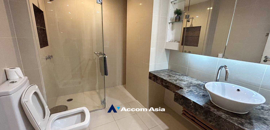 15  3 br Condominium for rent and sale in Silom ,Bangkok BTS Sala Daeng - MRT Silom at The Legend Saladaeng 1518098