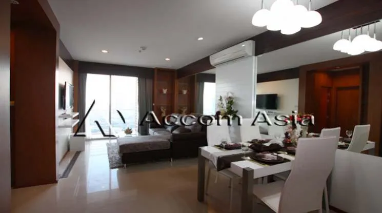 unit 1 Bedroom  Condominium For Rent in Charoen Nakhon, Bangkok  near BTS Krung Thon Buri (1518132)