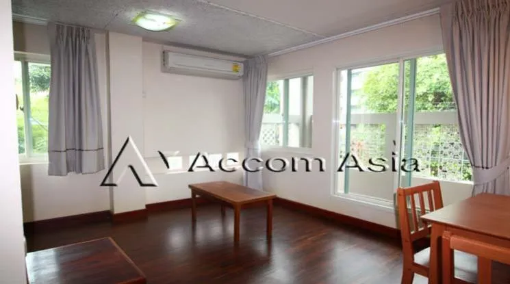 unit 1 Bedroom  Apartment For Rent in Phaholyothin, Bangkok  near BTS Ari (1418174)