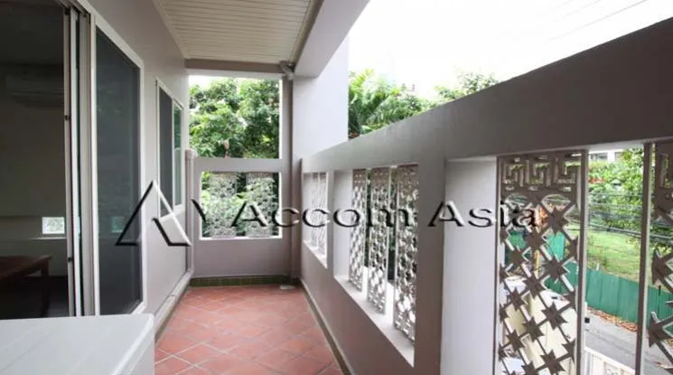 unit 1 Bedroom  Apartment For Rent in Phaholyothin, Bangkok  near BTS Ari (1418174)