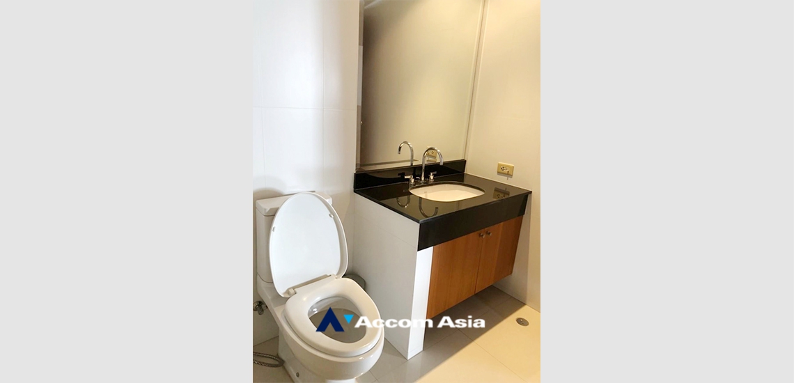 15  2 br Apartment For Rent in Ploenchit ,Bangkok BTS Chitlom at Privacy Low Rise 1418204