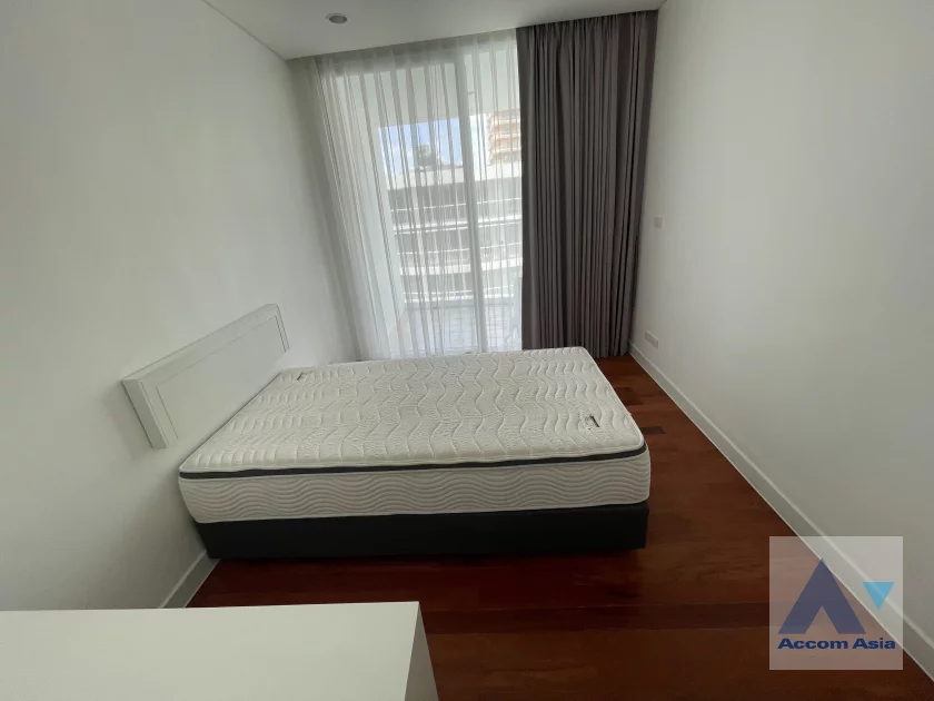 11  3 br Apartment For Rent in Sukhumvit ,Bangkok BTS Ekkamai at Ekkamai Family Apartment 1418282