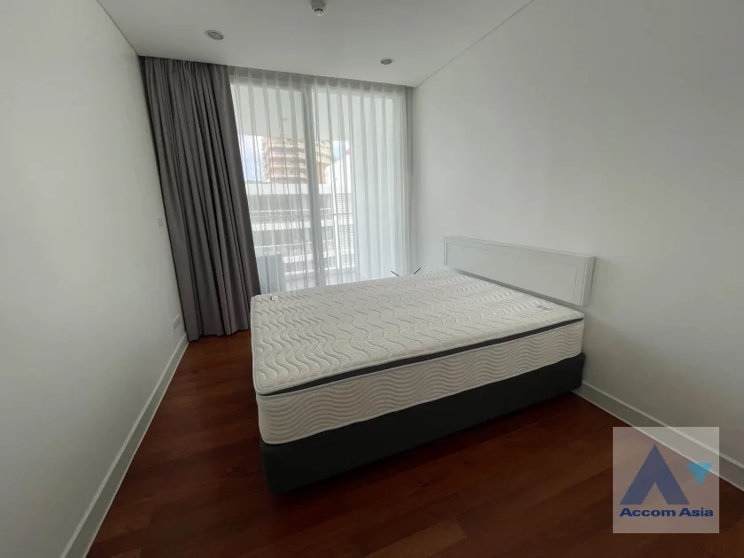 12  3 br Apartment For Rent in Sukhumvit ,Bangkok BTS Ekkamai at Ekkamai Family Apartment 1418282