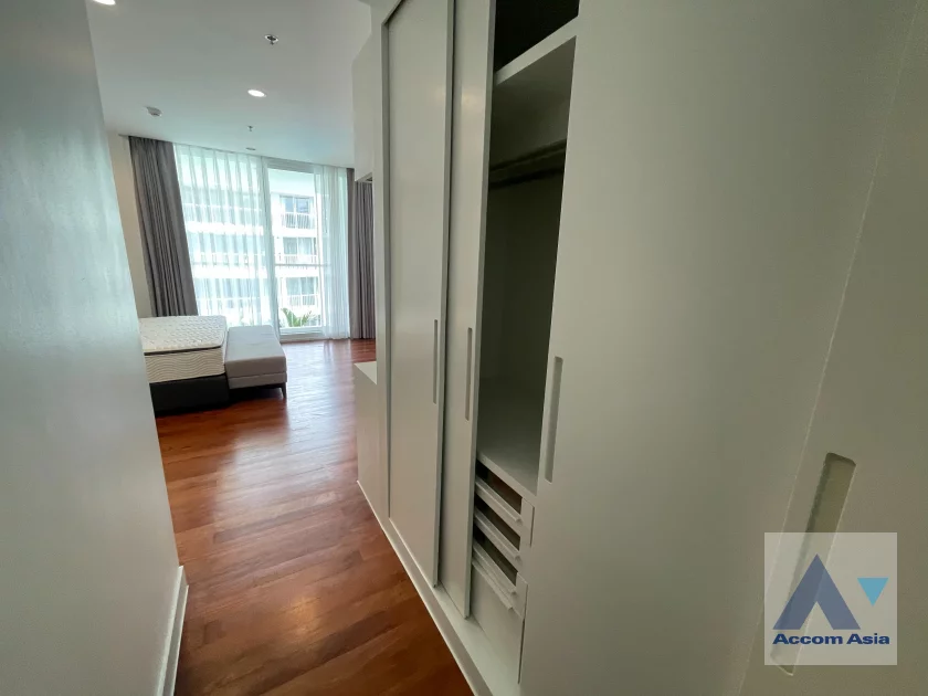 10  3 br Apartment For Rent in Sukhumvit ,Bangkok BTS Ekkamai at Ekkamai Family Apartment 1418282