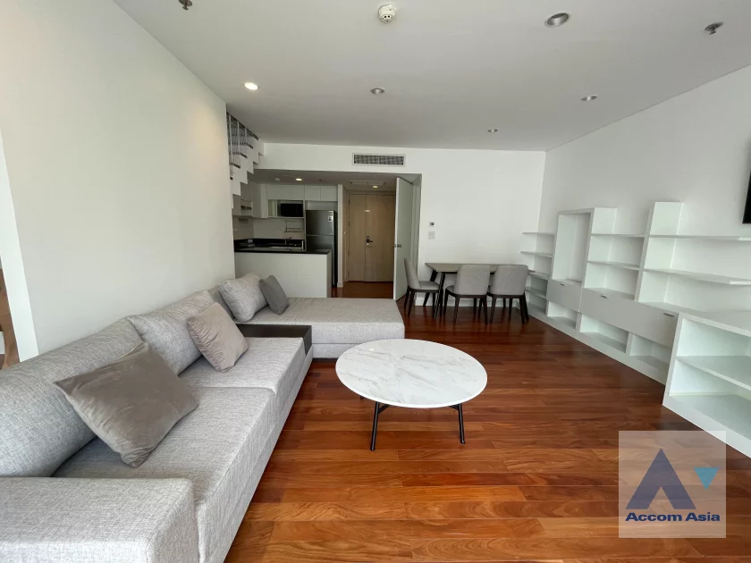  1  3 br Apartment For Rent in Sukhumvit ,Bangkok BTS Ekkamai at Ekkamai Family Apartment 1418282