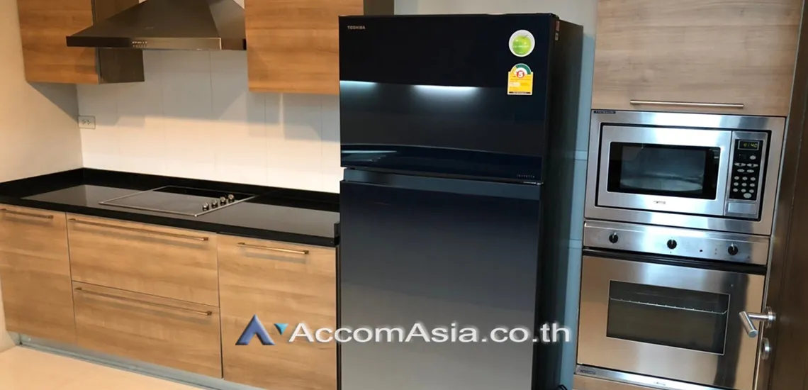 unit 3 Bedrooms  Apartment For Rent in Sukhumvit, Bangkok  near BTS Thong Lo (1418286)