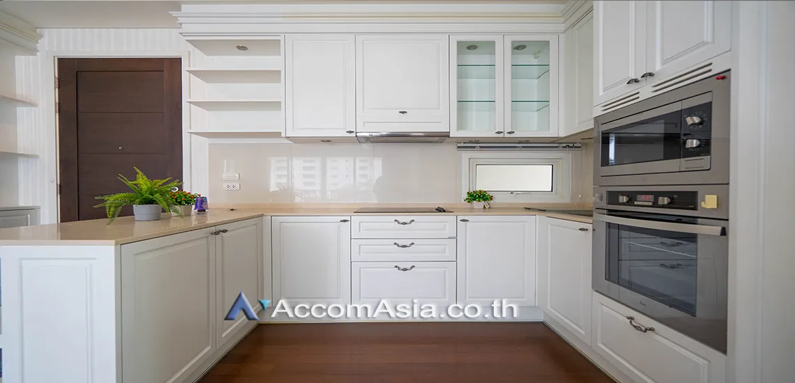 unit 2 Bedrooms  Condominium For Rent & Sale in Sukhumvit, Bangkok  near BTS Thong Lo (1518327)