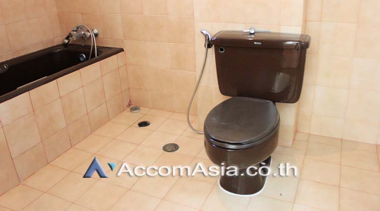 6  3 br Apartment For Rent in Sukhumvit ,Bangkok MRT Sukhumvit - BTS Asok at Spacious space with a cozy 1418357