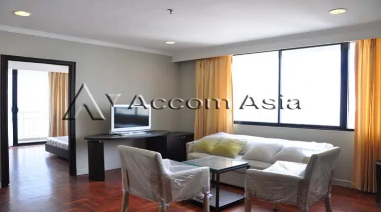 unit 3 Bedrooms  Condominium For Rent in Sukhumvit, Bangkok  near BTS Nana (1518407)
