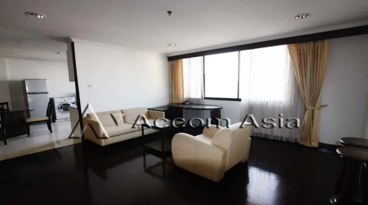 unit 3 Bedrooms  Condominium For Rent in Sukhumvit, Bangkok  near BTS Nana (1518408)