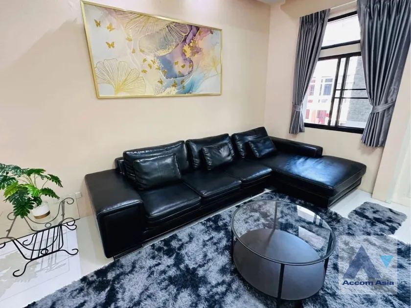 4  4 br Townhouse for rent and sale in Sukhumvit ,Bangkok BTS Phrom Phong at Chicha Castle 1818447