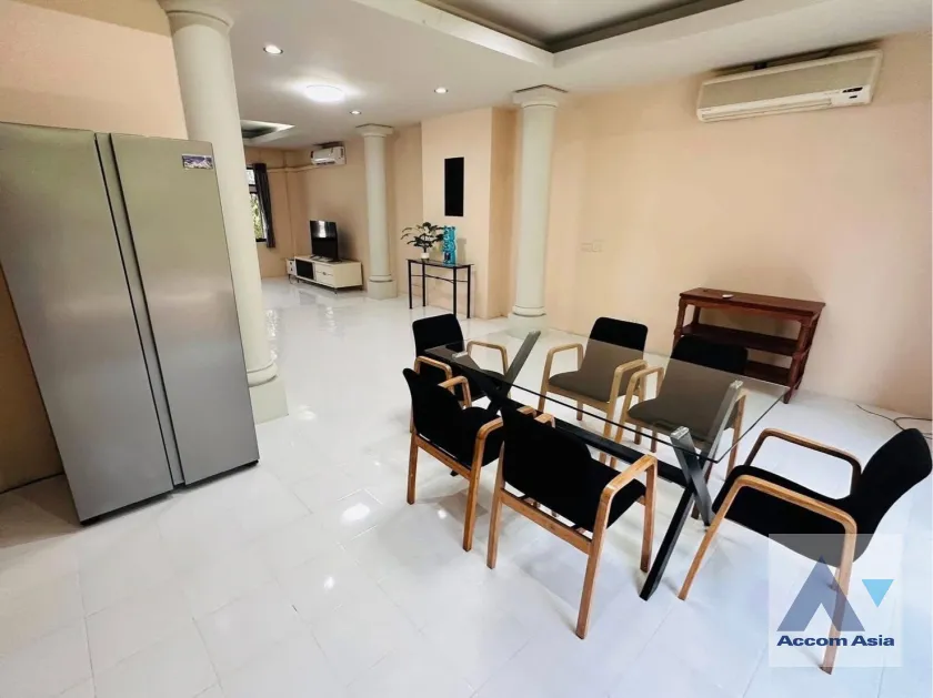 5  4 br Townhouse for rent and sale in Sukhumvit ,Bangkok BTS Phrom Phong at Chicha Castle 1818447