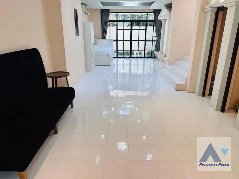 8  4 br Townhouse for rent and sale in Sukhumvit ,Bangkok BTS Phrom Phong at Chicha Castle 1818447