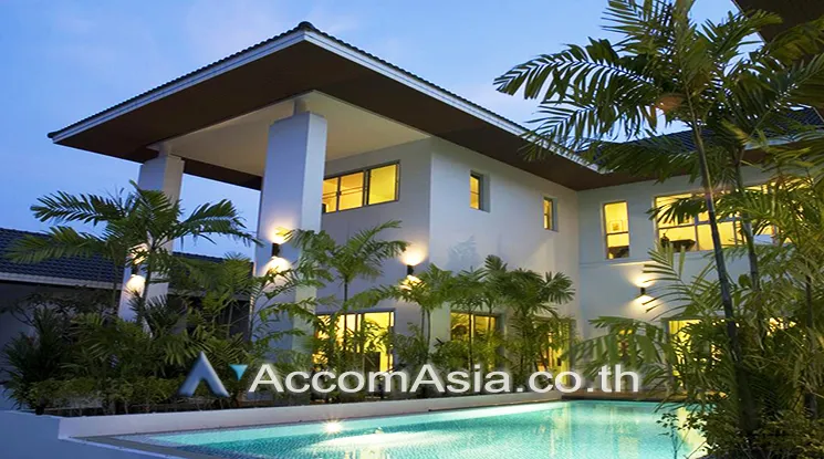  2  3 br House For Rent in Pattanakarn ,Bangkok BTS On Nut at Panya Pattanakarn Village 1818451