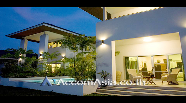  1  3 br House For Rent in Pattanakarn ,Bangkok BTS On Nut at Panya Pattanakarn Village 1818451