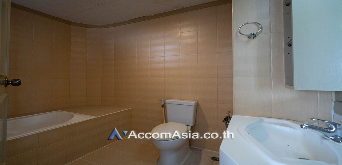 7  3 br Condominium for rent and sale in Sukhumvit ,Bangkok BTS Ekkamai at Empire House 1518455