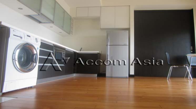  1  2 br Condominium For Rent in Sathorn ,Bangkok BRT Thanon Chan at The Lofts Yennakart 1518578