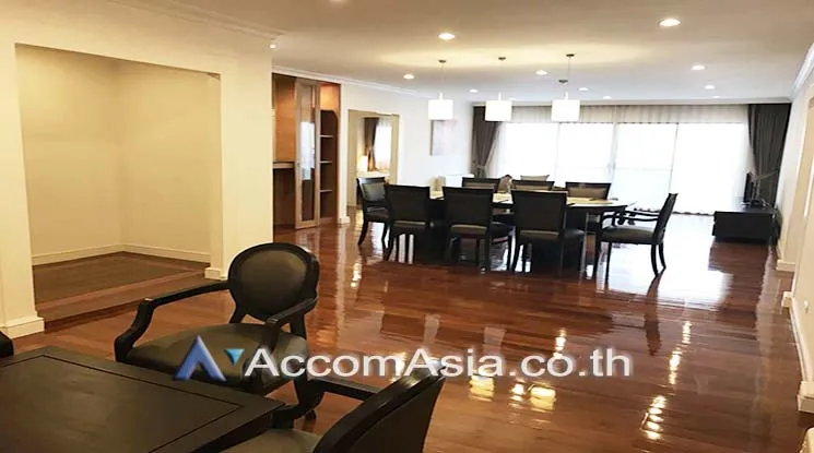 unitBig Balcony, Pet friendly |  3 Bedrooms  Apartment For Rent in Sukhumvit, Bangkok  near BTS Phrom Phong (10161)