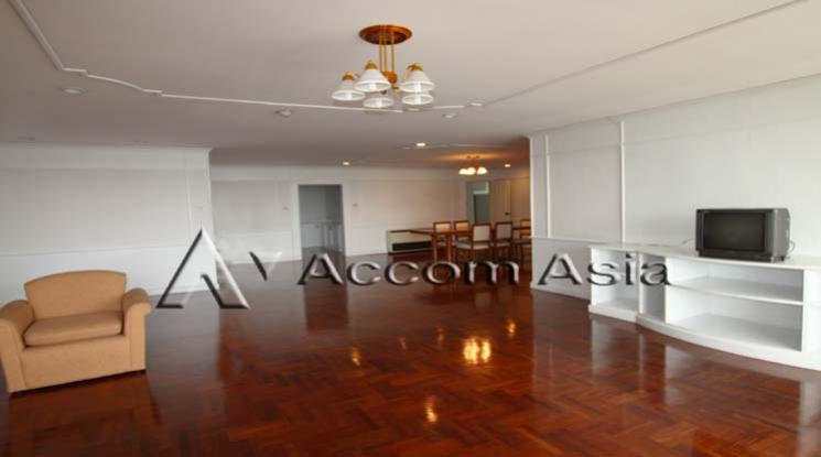  1  3 br Apartment For Rent in Sukhumvit ,Bangkok BTS Ekkamai at Ideal Place For Big Families 1518675