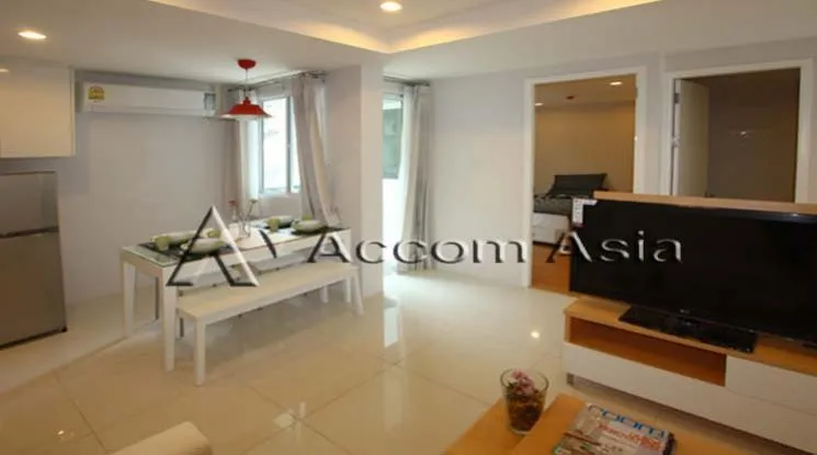 unit 2 Bedrooms  Apartment For Rent in Sathorn, Bangkok  near BTS Chong Nonsi (1418898)