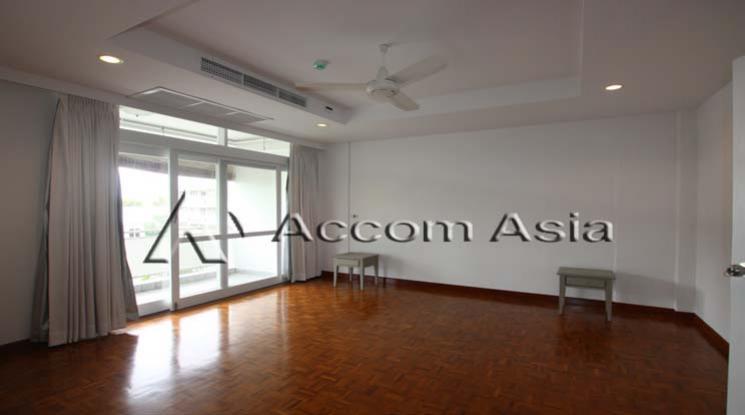 7  3 br Apartment For Rent in Sathorn ,Bangkok BTS Chong Nonsi at Cozy Low-Rise Apartment in a Premium Compound 1418907