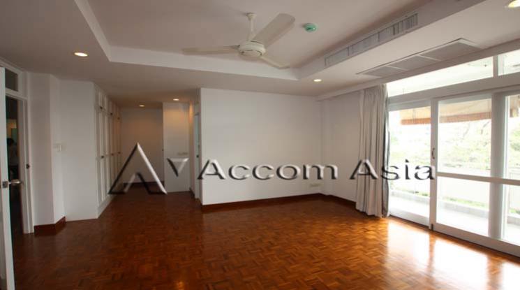 8  3 br Apartment For Rent in Sathorn ,Bangkok BTS Chong Nonsi at Cozy Low-Rise Apartment in a Premium Compound 1418907