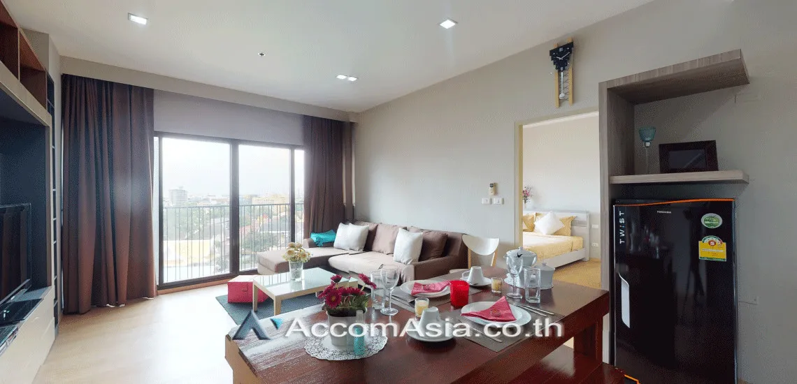 unit 1 Bedroom  Condominium For Rent & Sale in Sukhumvit, Bangkok  near BTS Ekkamai (1518954)