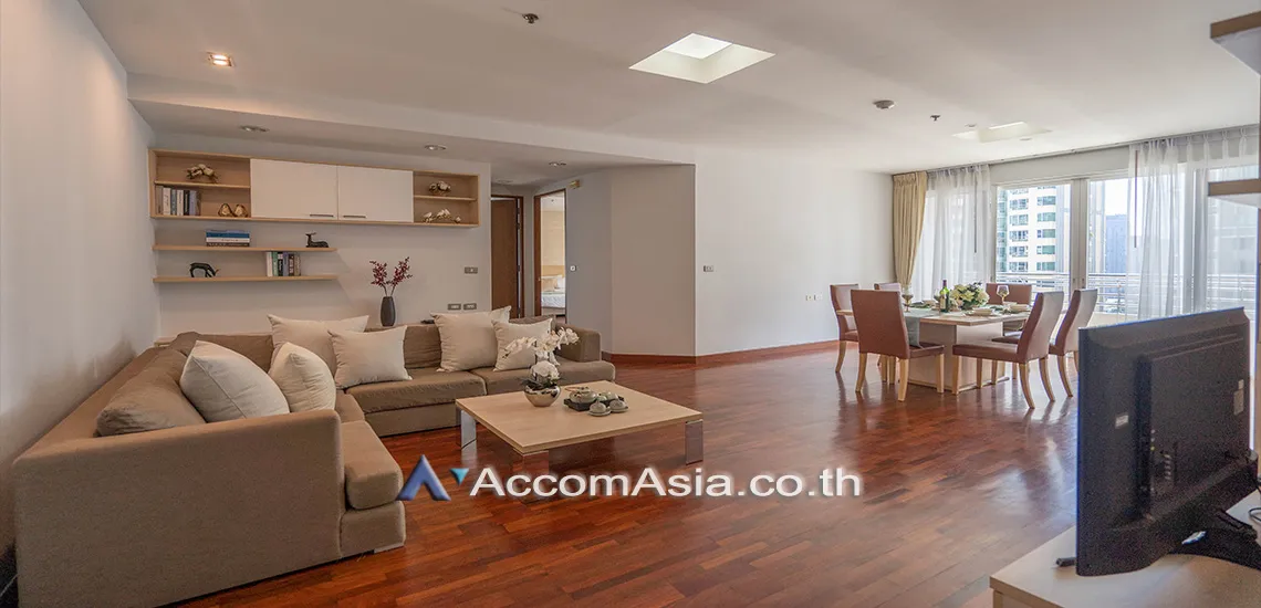 unit 2 Bedrooms  Apartment For Rent in Sukhumvit, Bangkok  near BTS Phrom Phong (1418966)