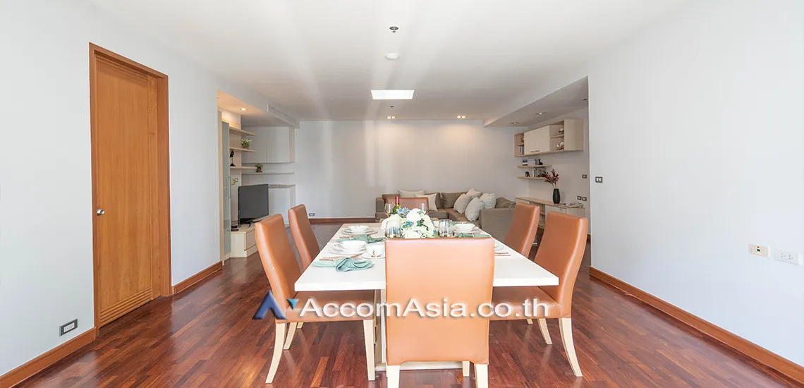 unit 2 Bedrooms  Apartment For Rent in Sukhumvit, Bangkok  near BTS Phrom Phong (1418966)
