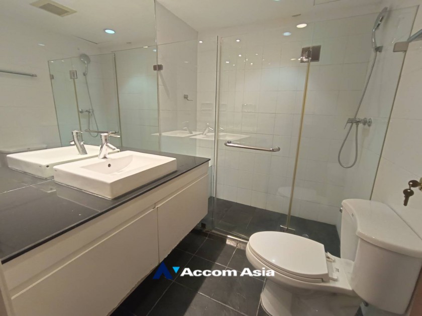 10  2 br Condominium for rent and sale in Ploenchit ,Bangkok BTS Chitlom at Somkid Gardens 1519039