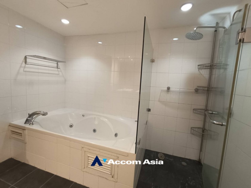 11  2 br Condominium for rent and sale in Ploenchit ,Bangkok BTS Chitlom at Somkid Gardens 1519039