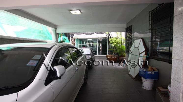  2  2 br House for rent and sale in Phaholyothin ,Bangkok BTS Ari 1719049