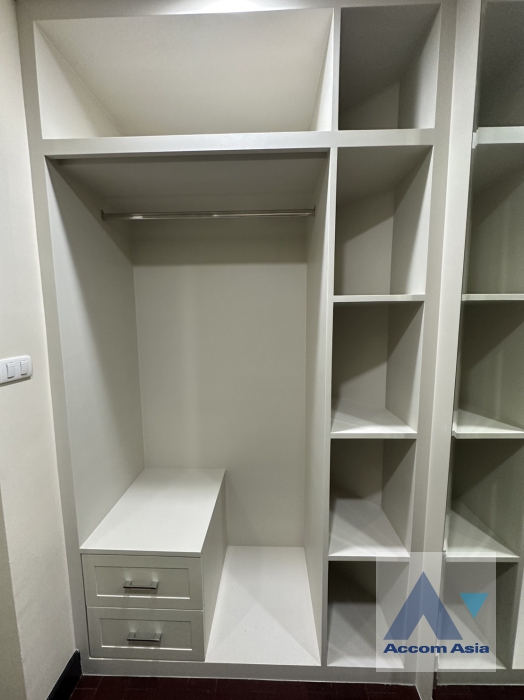 19  3 br Condominium For Rent in Ploenchit ,Bangkok BTS Chitlom at The Park Chidlom 1519060