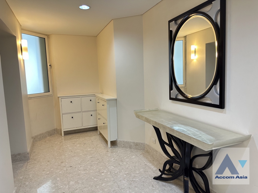 16  3 br Condominium For Rent in Ploenchit ,Bangkok BTS Chitlom at The Park Chidlom 1519060