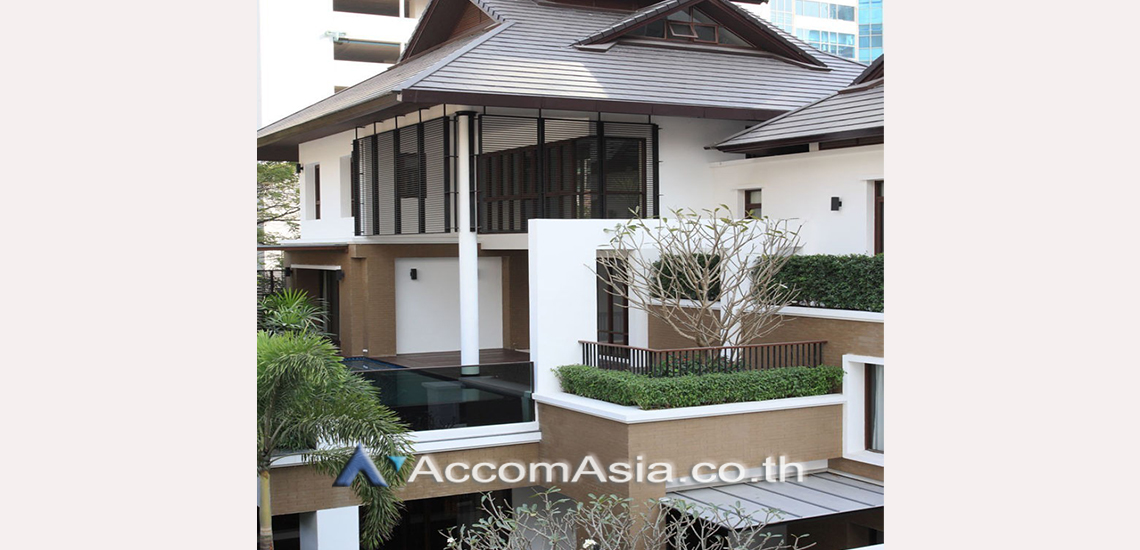  1  4 br House For Rent in Sukhumvit ,Bangkok BTS Asok - MRT Sukhumvit at House with pool Exclusive compound 1819116