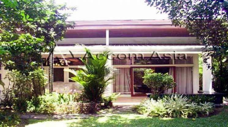  2  3 br House for rent and sale in Sukhumvit ,Bangkok BTS Ekkamai 90301