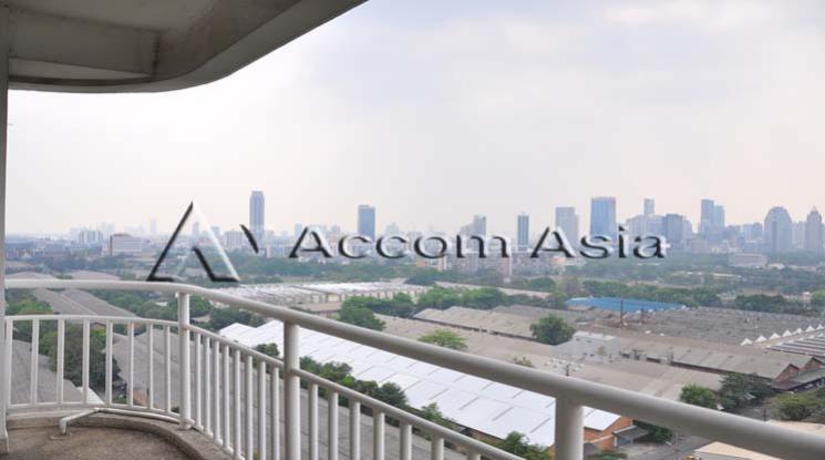  1  2 br Condominium For Rent in Sukhumvit ,Bangkok BTS Nana at Lake Green 1519164