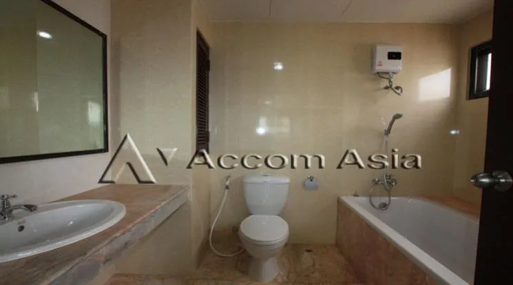 9  2 br Apartment For Rent in Phaholyothin ,Bangkok BTS Ari at Charming Homely Style 1419381