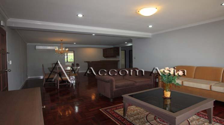  1  3 br Apartment For Rent in Phaholyothin ,Bangkok BTS Ari at Charming Homely Style 1419387