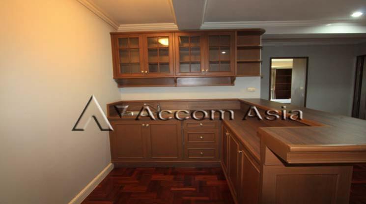 6  3 br Apartment For Rent in Phaholyothin ,Bangkok BTS Ari at Charming Homely Style 1419387