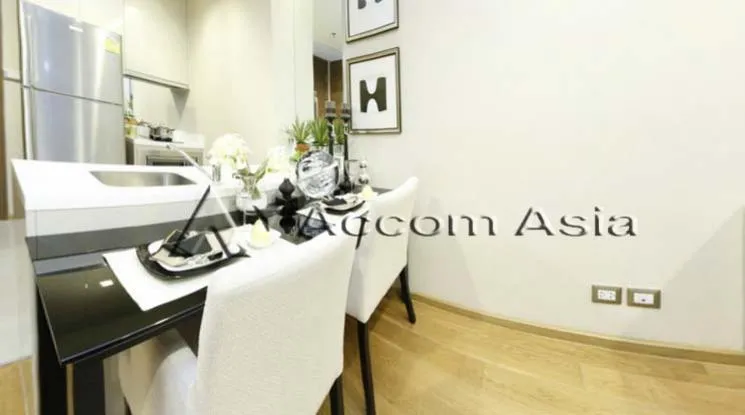 unit 1 Bedroom  Condominium For Rent in Silom, Bangkok  near BTS Chong Nonsi (1519416)