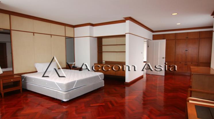 7  4 br Apartment For Rent in Sukhumvit ,Bangkok BTS Nana at Perfect for Pet lovers Apartment, near NIST Intl 1419454