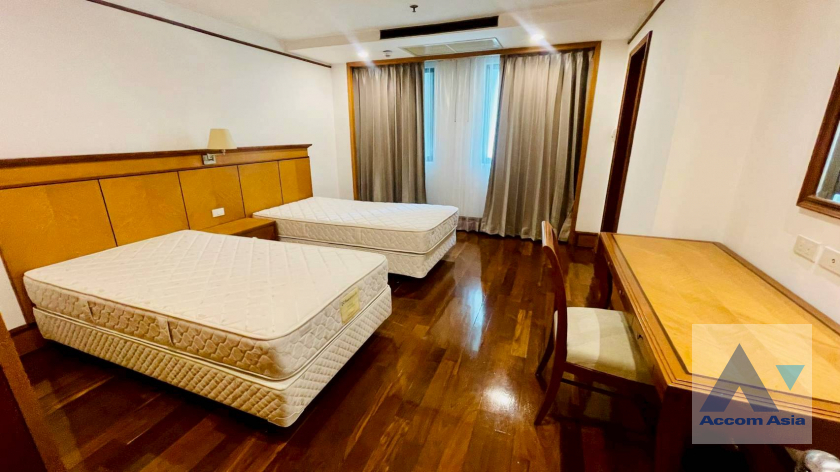 5  3 br Apartment For Rent in Sukhumvit ,Bangkok BTS Nana at Charming view of Sukhumvit 1519465